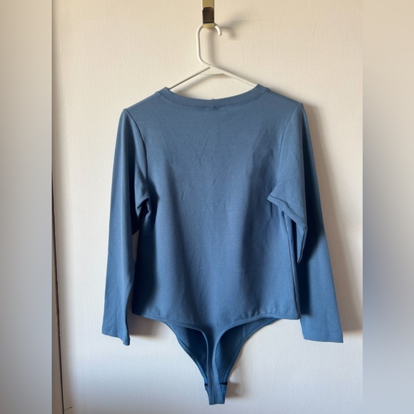Smash + TESS Olivia Cutout Bodysuit in Blue: NWT - Picture 3 of 4